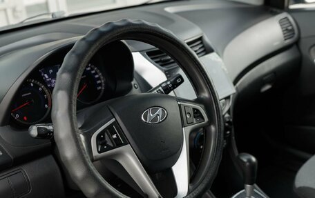 Hyundai Solaris II рестайлинг, 2012 год, 880 000 рублей, 11 фотография