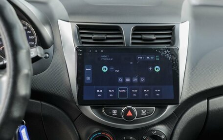 Hyundai Solaris II рестайлинг, 2012 год, 880 000 рублей, 14 фотография