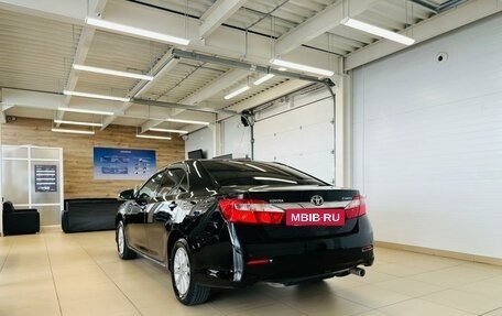 Toyota Camry, 2013 год, 1 699 000 рублей, 4 фотография