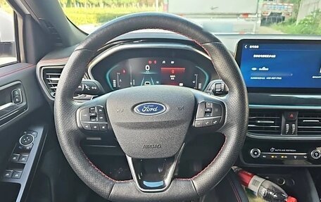 Ford Focus IV, 2022 год, 1 430 000 рублей, 9 фотография