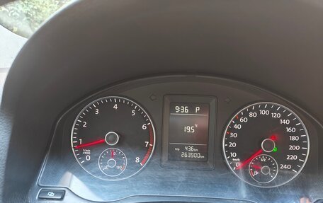 Volkswagen Jetta VI, 2010 год, 750 000 рублей, 9 фотография