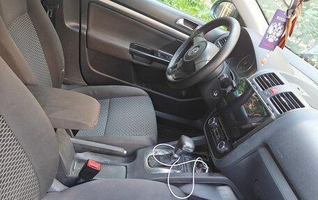 Volkswagen Jetta VI, 2010 год, 750 000 рублей, 3 фотография