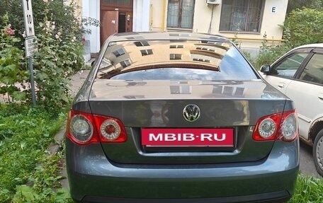 Volkswagen Jetta VI, 2010 год, 750 000 рублей, 7 фотография