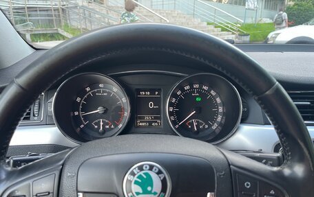 Skoda Superb III рестайлинг, 2012 год, 920 000 рублей, 10 фотография