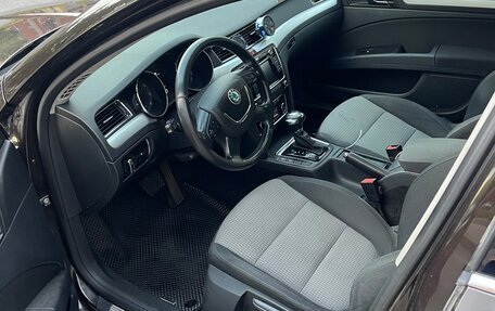 Skoda Superb III рестайлинг, 2012 год, 920 000 рублей, 6 фотография