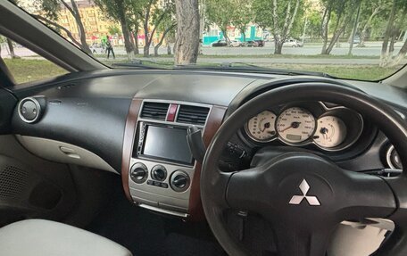 Mitsubishi Colt VI рестайлинг, 2003 год, 360 000 рублей, 10 фотография