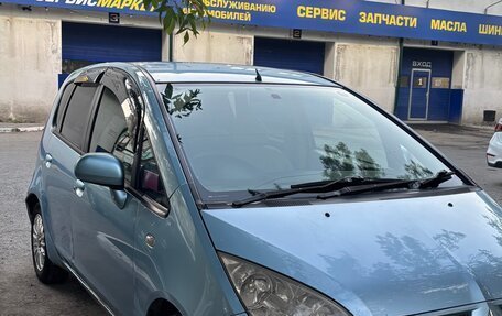Mitsubishi Colt VI рестайлинг, 2003 год, 360 000 рублей, 4 фотография