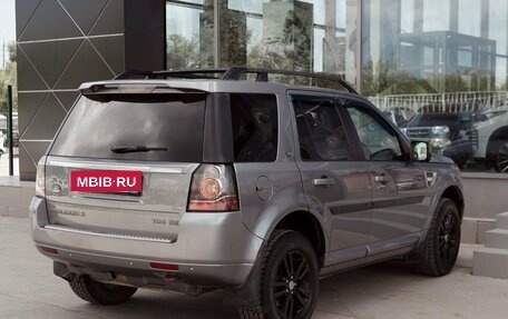 Land Rover Freelander II рестайлинг 2, 2013 год, 1 500 000 рублей, 5 фотография
