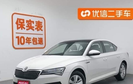Skoda Superb III рестайлинг, 2022 год, 1 320 995 рублей, 1 фотография