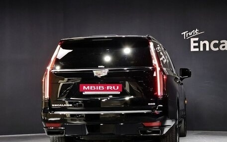 Cadillac Escalade V, 2023 год, 10 895 006 рублей, 4 фотография