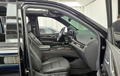 Cadillac Escalade V, 2023 год, 10 895 006 рублей, 11 фотография