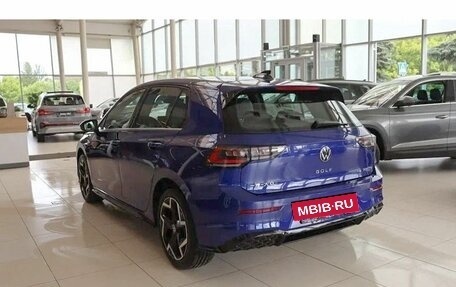 Volkswagen Golf VIII, 2025 год, 4 108 000 рублей, 3 фотография