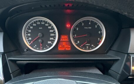 BMW 5 серия, 2008 год, 1 250 000 рублей, 3 фотография