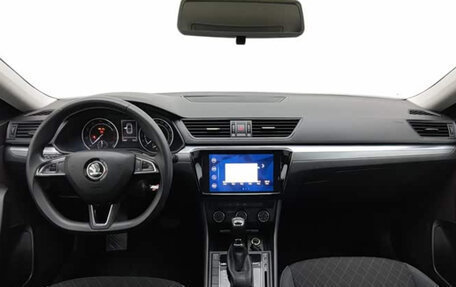 Skoda Superb III рестайлинг, 2022 год, 1 320 995 рублей, 5 фотография