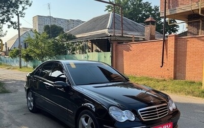 Mercedes-Benz C-Класс, 2005 год, 740 000 рублей, 1 фотография