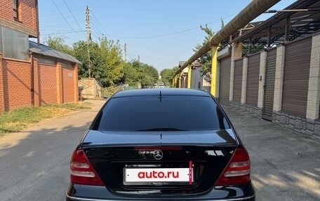 Mercedes-Benz C-Класс, 2005 год, 740 000 рублей, 4 фотография