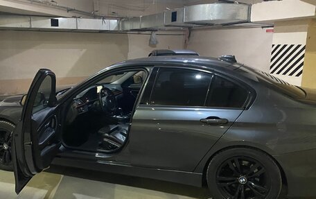 BMW 3 серия, 2012 год, 1 750 000 рублей, 2 фотография