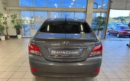 Hyundai Solaris II рестайлинг, 2013 год, 950 000 рублей, 4 фотография