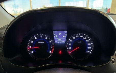 Hyundai Solaris II рестайлинг, 2013 год, 950 000 рублей, 11 фотография