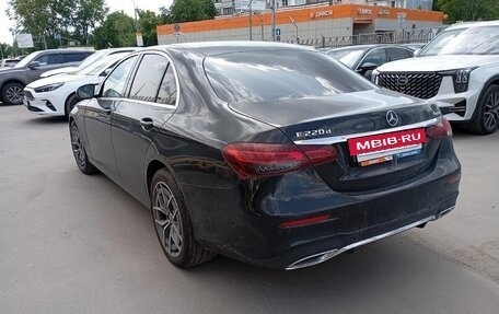 Mercedes-Benz E-Класс, 2021 год, 3 777 000 рублей, 4 фотография