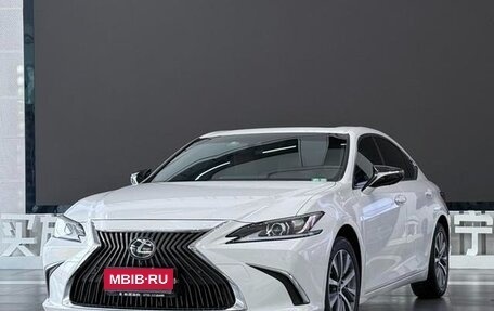 Lexus ES VII, 2021 год, 2 843 000 рублей, 1 фотография