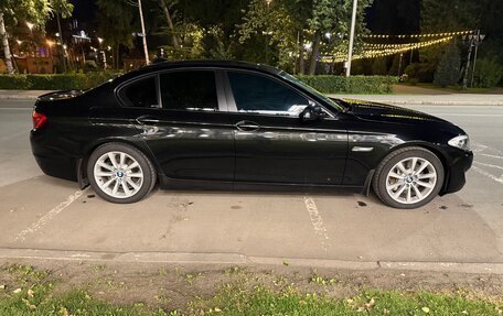 BMW 5 серия, 2013 год, 2 400 000 рублей, 3 фотография