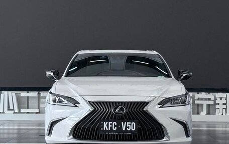 Lexus ES VII, 2021 год, 2 843 000 рублей, 2 фотография