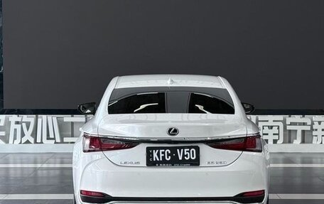 Lexus ES VII, 2021 год, 2 843 000 рублей, 6 фотография