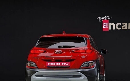 Hyundai Kona I, 2021 год, 1 290 000 рублей, 4 фотография