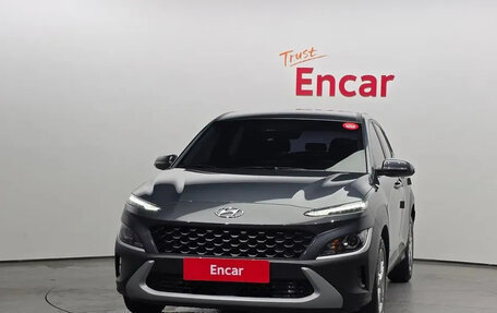 Hyundai Kona I, 2021 год, 1 290 000 рублей, 2 фотография
