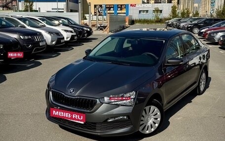 Skoda Rapid II, 2021 год, 1 549 000 рублей, 2 фотография