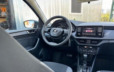 Skoda Rapid II, 2021 год, 1 549 000 рублей, 21 фотография