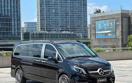 Mercedes-Benz Vito, 2022 год, 4 000 006 рублей, 3 фотография