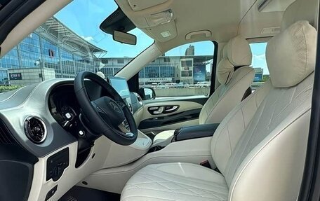 Mercedes-Benz Vito, 2022 год, 4 000 006 рублей, 9 фотография