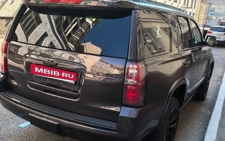 Chevrolet Tahoe IV, 2015 год, 2 700 000 рублей, 2 фотография