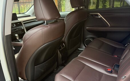 Lexus RX IV рестайлинг, 2020 год, 4 350 000 рублей, 13 фотография