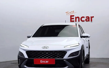 Hyundai Kona I, 2021 год, 1 290 000 рублей, 2 фотография