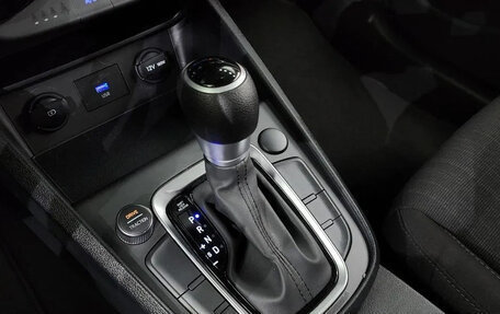 Hyundai Kona I, 2021 год, 1 290 000 рублей, 7 фотография