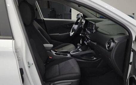 Hyundai Kona I, 2021 год, 1 290 000 рублей, 11 фотография