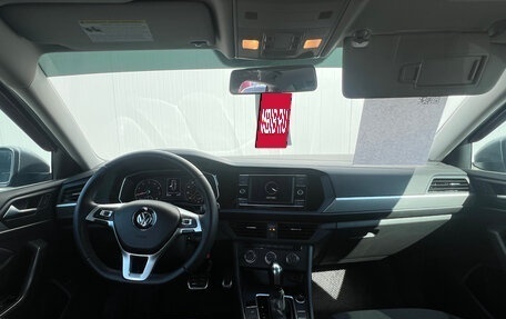 Volkswagen Jetta VII, 2018 год, 1 910 000 рублей, 18 фотография