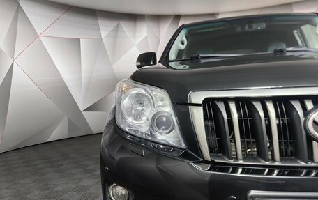 Toyota Land Cruiser Prado 150 рестайлинг 2, 2010 год, 2 493 000 рублей, 10 фотография