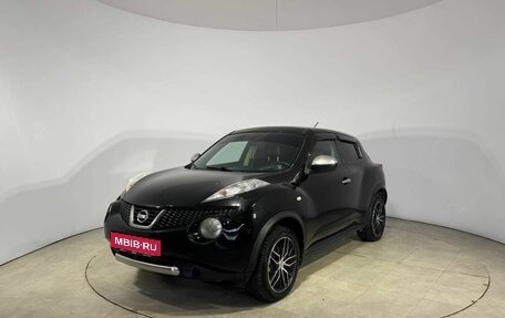 Nissan Juke II, 2012 год, 989 000 рублей, 1 фотография