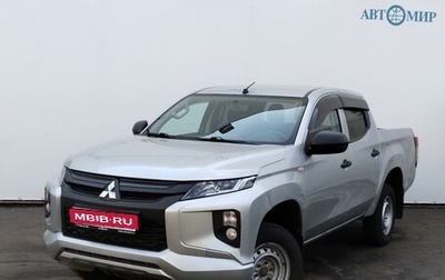 Mitsubishi L200 IV рестайлинг, 2021 год, 2 120 000 рублей, 1 фотография