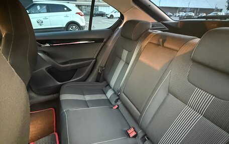 Skoda Octavia, 2018 год, 1 900 000 рублей, 13 фотография