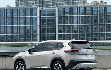 Nissan X-Trail, 2023 год, 2 460 005 рублей, 4 фотография