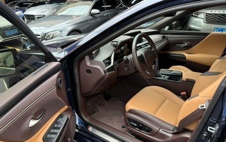 Lexus ES VII, 2021 год, 2 979 000 рублей, 14 фотография