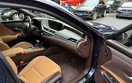 Lexus ES VII, 2021 год, 2 979 000 рублей, 9 фотография