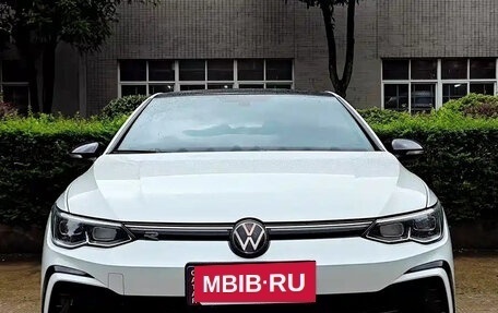 Volkswagen Golf VIII, 2021 год, 1 480 690 рублей, 2 фотография