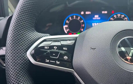 Volkswagen Golf VIII, 2021 год, 1 530 690 рублей, 11 фотография