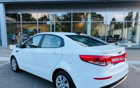 KIA Rio III рестайлинг, 2017 год, 1 180 000 рублей, 4 фотография